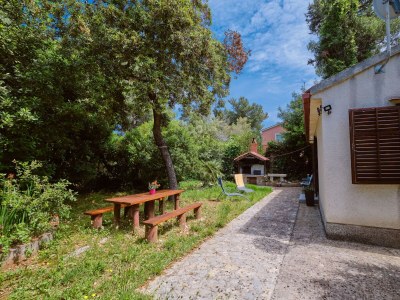 Holiday house Two bedroom house with terrace Artatore, Lošinj K-8005 - Outdoor photo 3