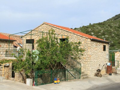Apartment One bedroom apartment with terrace and sea view Ivan Dolac, Hvar A-8753-f - Outdoor photo 2