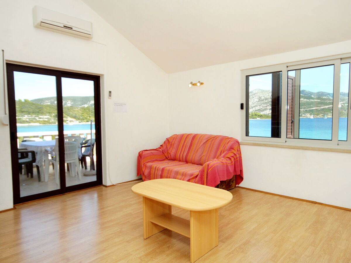 Apartment Two bedroom apartment near beach Kneža, Korčula A-9185-a