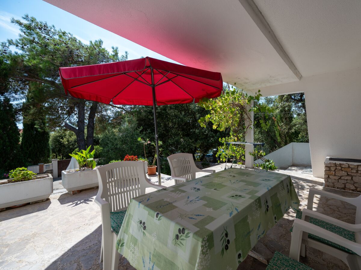 Apartment Two bedroom apartment with terrace Mandre, Pag A-9420-a