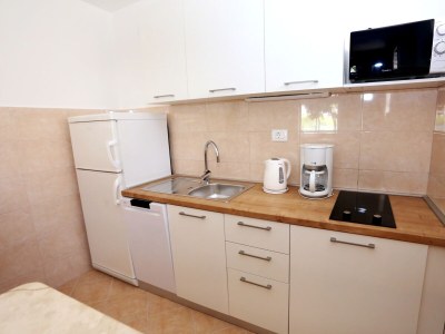 Apartment Two bedroom apartment with terrace Trogir A-10342-a - Outdoor photo 14