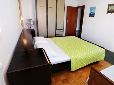Apartment Two bedroom apartment with terrace Trogir A-10342-a - Outdoor photo 20