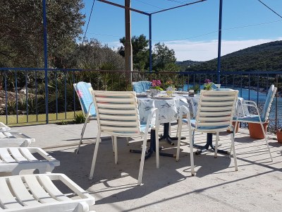 Holiday house Three bedroom house near beach Cove Parja, Vis K-8892 in Vis - Holiday house