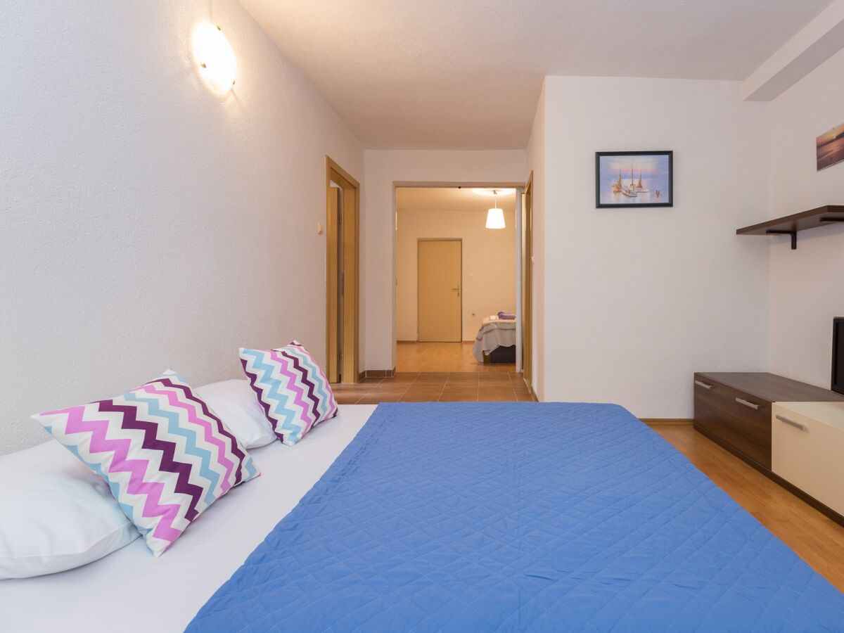 Apartment One bedroom apartment with terrace Makarska A-12336-a - Outdoor photo 4