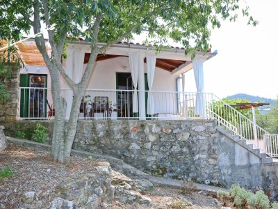 Holiday house Two bedroom house with terrace and sea view Sali, Dugi otok K-16128 in Sali - Holiday house