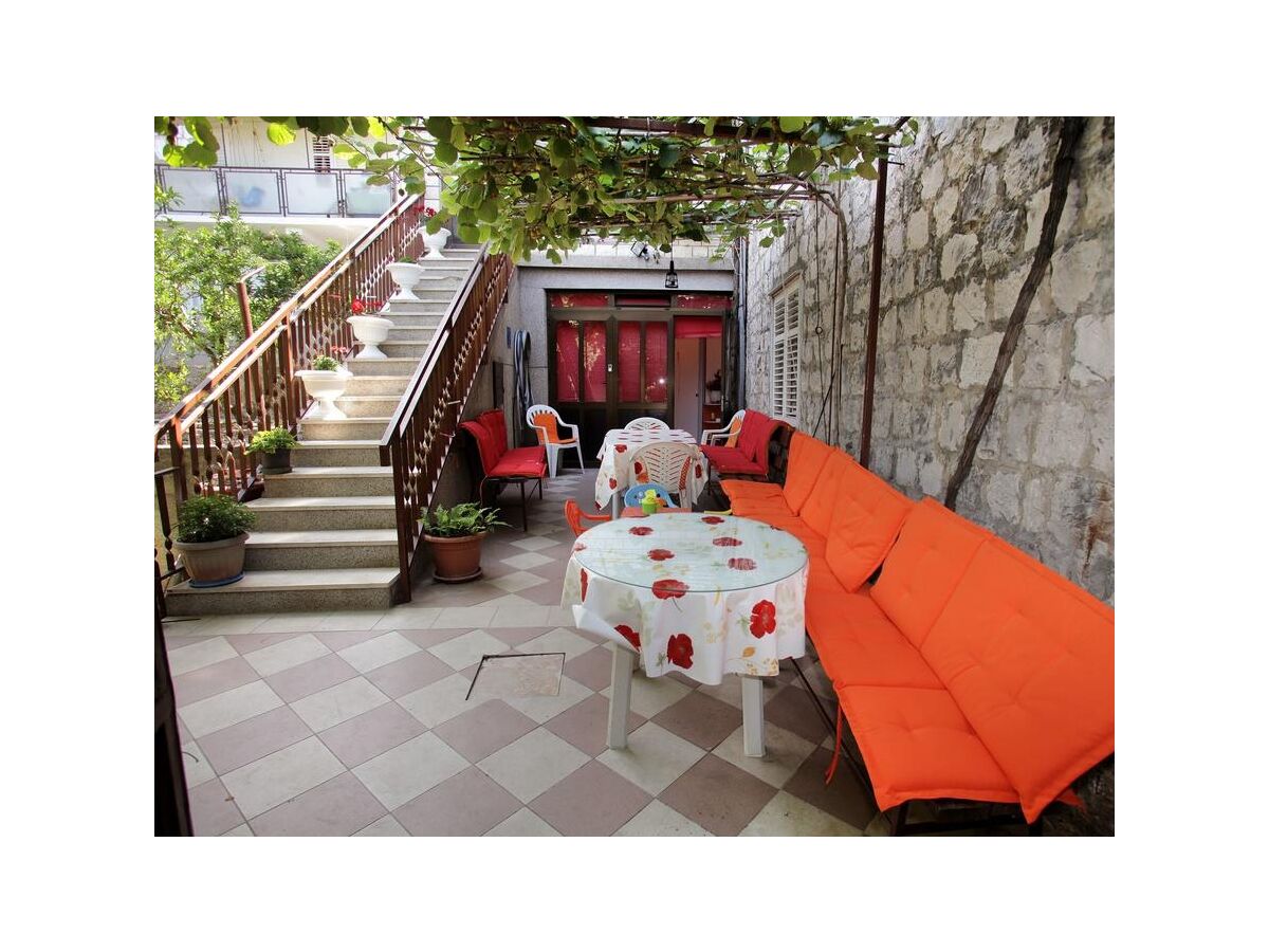 Apartment Three bedroom apartment with air-conditioning Trogir A-14907-a