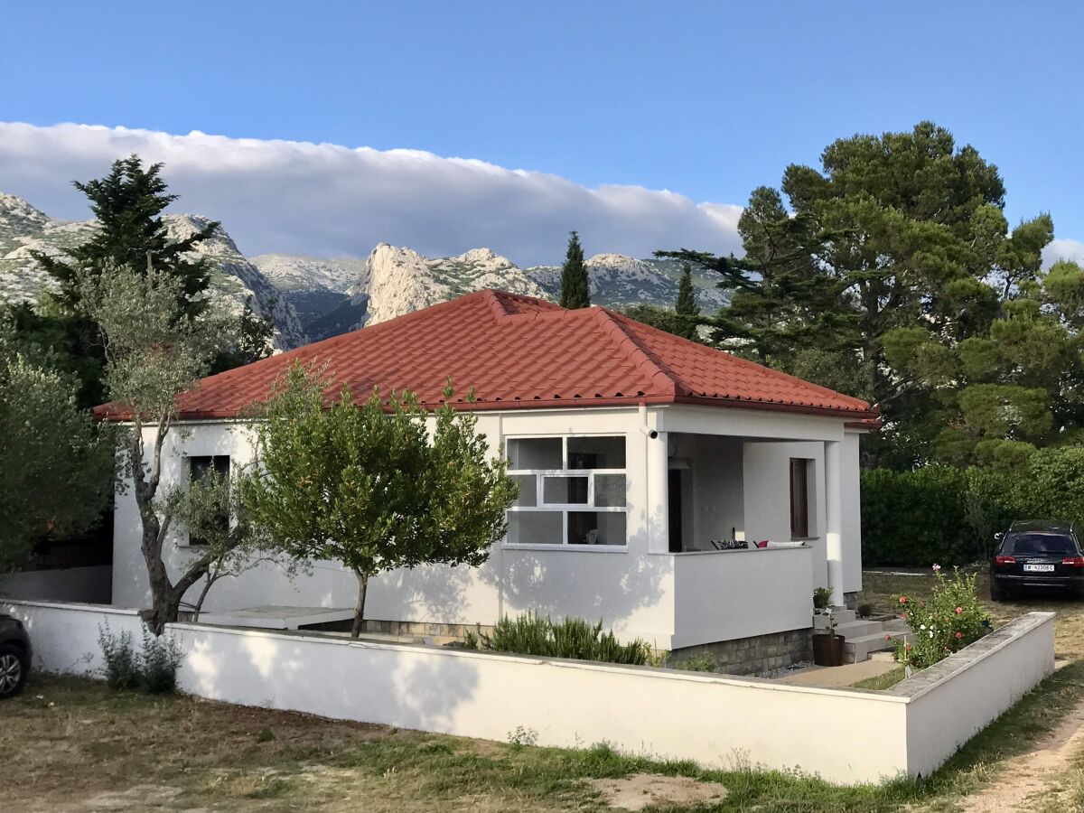 Holiday house Three bedroom house with terrace Seline, Paklenica K-16318