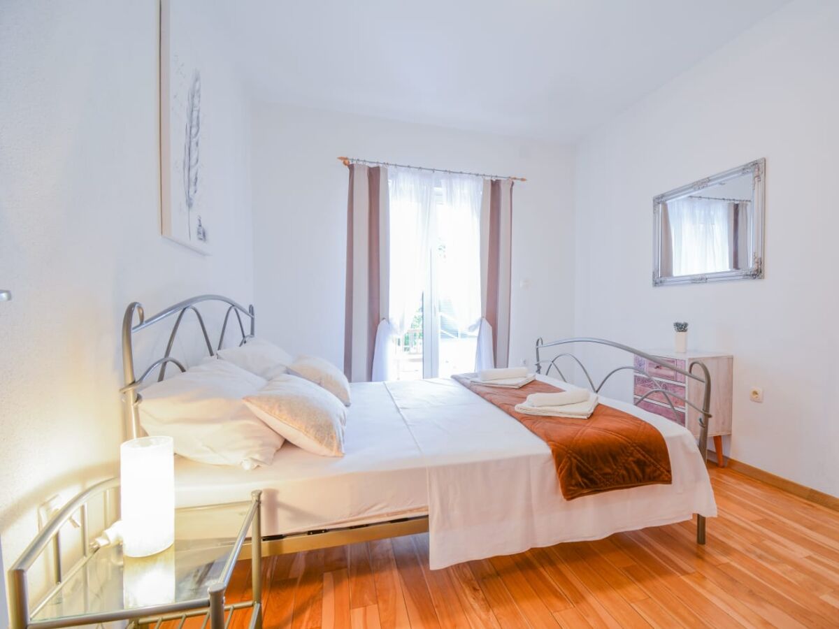 Apartment Two bedroom apartment with terrace Zadar A-15945-a