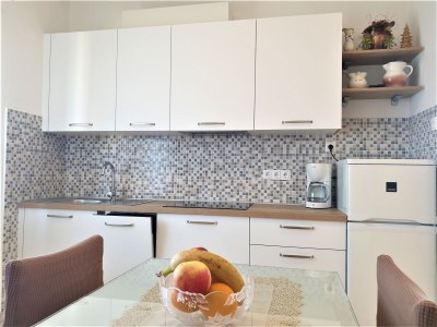 Apartment Two bedroom apartment with terrace and sea view Šilo, Krk A-18710-a - Outdoor photo 10