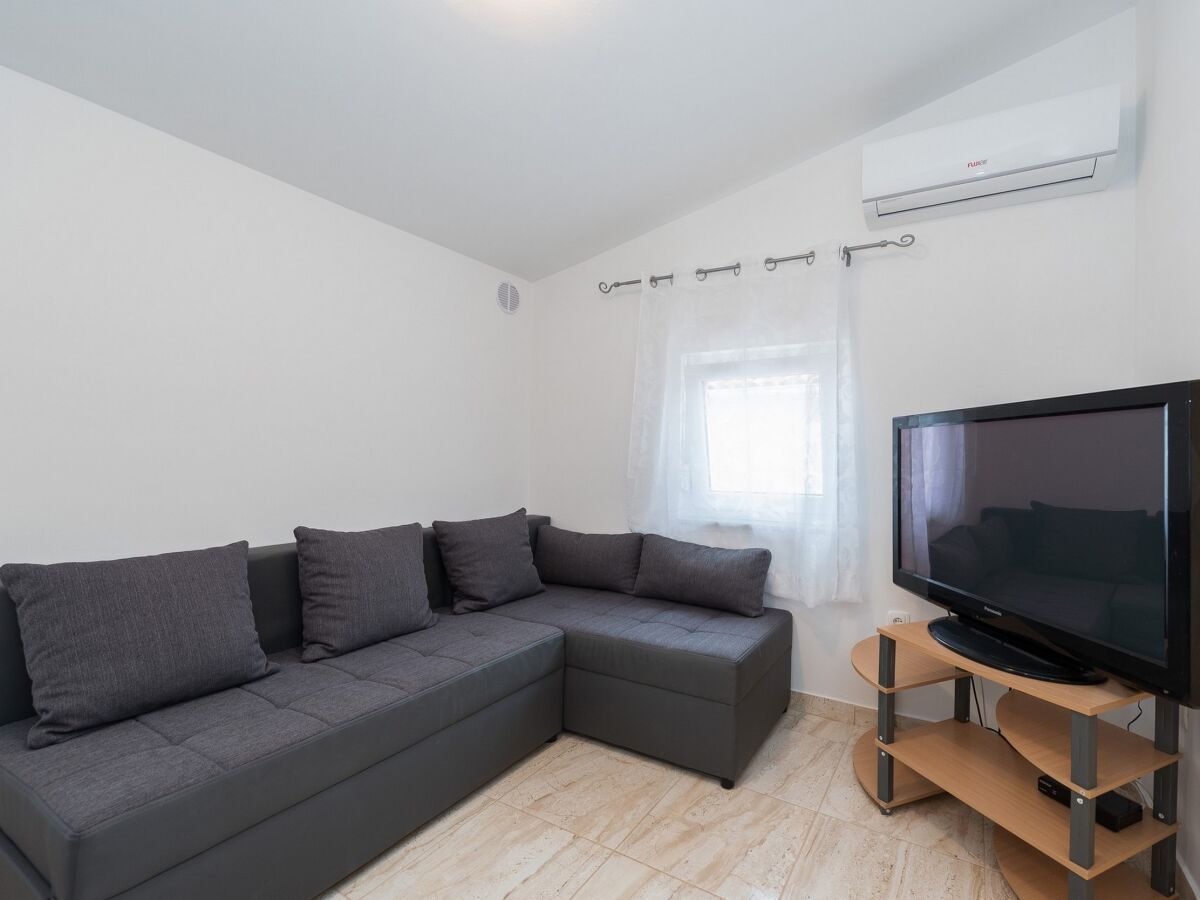 Apartment Two bedroom apartment with terrace Vir A-18560-a - Outdoor photo 4