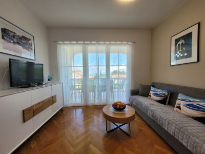 Apartment Four-bedroom apartment with terrace Sveti Anton, Krk A-20344-a - Outdoor photo 5