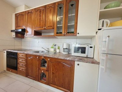 Apartment Four-bedroom apartment with terrace Sveti Anton, Krk A-20344-a - Outdoor photo 9