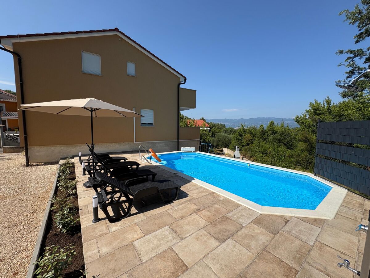 Holiday house Two bedroom house with terrace and sea view Risika, Krk K-20848