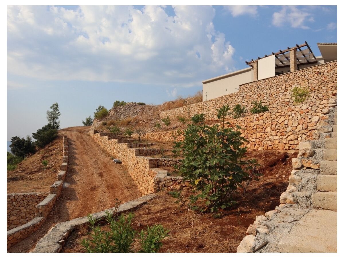 Apartment Studio flat with terrace Cove Medvidina, Hvar AS-22019-a