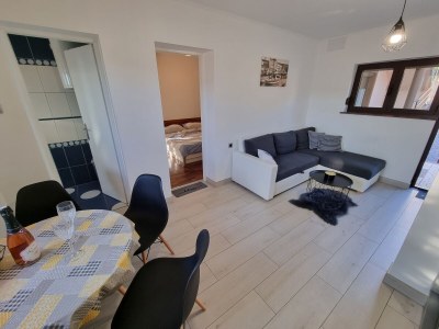 Apartment One bedroom apartment with terrace Crikvenica A-22581-a - Outdoor photo 10