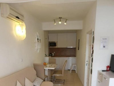 Apartment One bedroom apartment with balcony and sea view Jezera, Murter A-21908-a - Outdoor photo 6