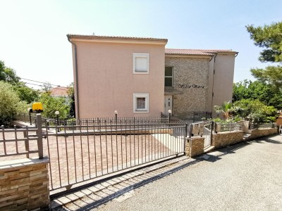Apartment Two bedroom apartment near beach Dramalj, Crikvenica A-22500-a - Outdoor photo 7