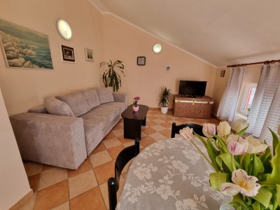 Apartment Two bedroom apartment with balcony and sea view Crikvenica A-22516-a - Outdoor photo 7