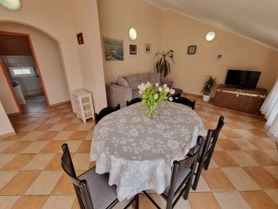 Apartment Two bedroom apartment with balcony and sea view Crikvenica A-22516-a - Outdoor photo 9