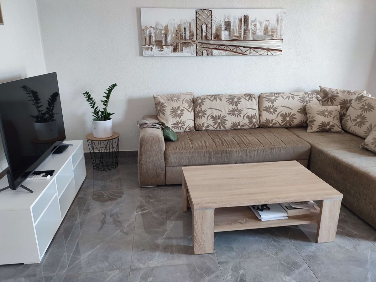 Apartment Three bedroom apartment with terrace and sea view Dugi Rat, Omiš A-23115-a - Outdoor photo 3