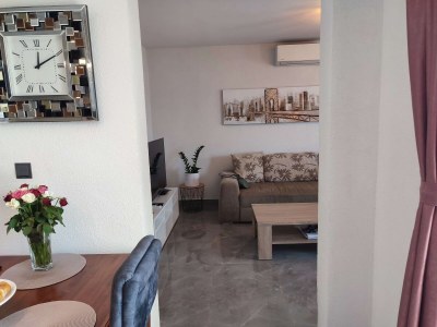 Apartment Three bedroom apartment with terrace and sea view Dugi Rat, Omiš A-23115-a - Outdoor photo 5