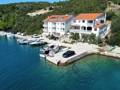 Apartment Three bedroom apartment near beach Zaglav, Dugi otok A-23204-a - Outdoor photo 5