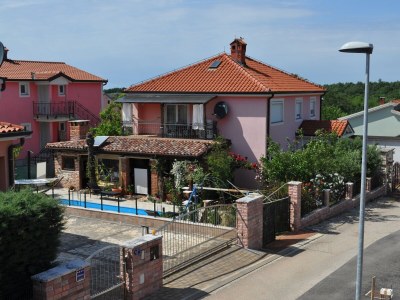 Apartment Two bedroom apartment with terrace Fratrici, Umag A-14384-a - Outdoor photo 4