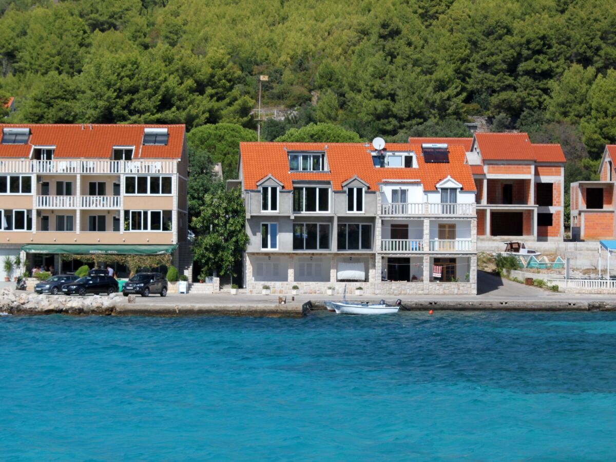 Apartment One bedroom apartment near beach Prižba, Korčula A-14385-a - Outdoor photo 2