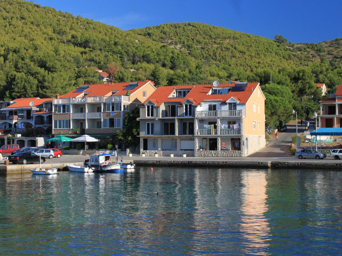 Apartment Two bedroom apartment near beach Prižba, Korčula A-14385-b - Outdoor photo 2