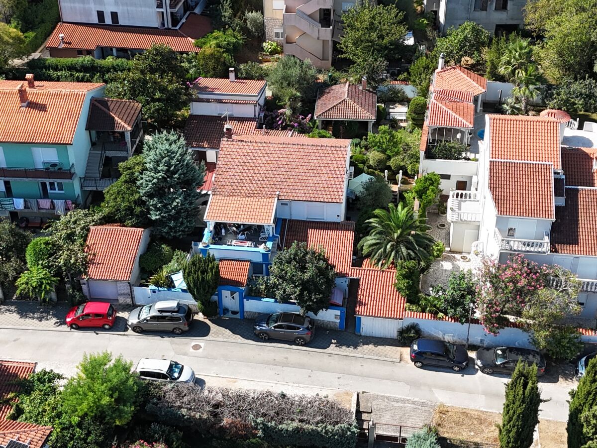 Apartment Two bedroom apartment with terrace Banjole, Pula A-14391-a - Outdoor photo 3
