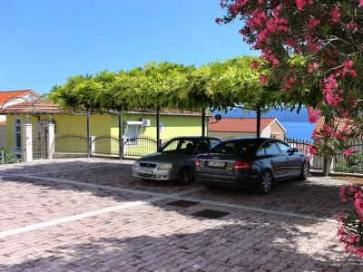 Holiday room with balcony and sea view Duće, Omiš S-10303-e - Outdoor photo 15