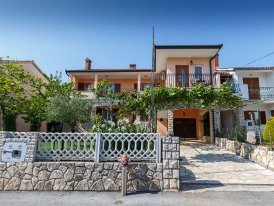 Apartment One bedroom apartment with terrace Rovinj A-14153-b - Outdoor photo 8