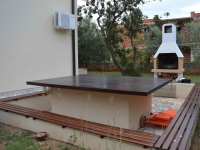 Apartment Two bedroom apartment with terrace Punat, Krk A-16307-a - Outdoor photo 4
