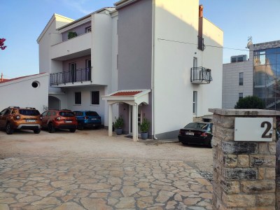 Apartment Two bedroom apartment with terrace and sea view Zadar - Diklo, Zadar A-16369-a - Outdoor photo 2