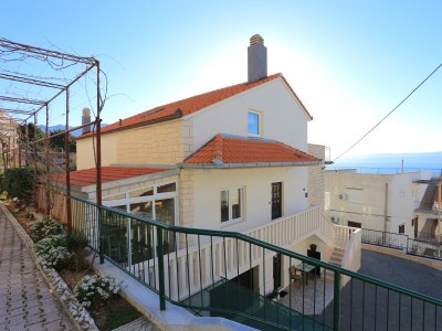 Apartment Two bedroom apartment with terrace and sea view Duće, Omiš A-16406-b - Outdoor photo 4