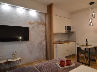 Apartment Studio flat with balcony and sea view Starigrad, Paklenica AS-16421-a - Outdoor photo 13