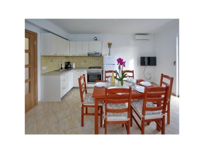 Apartment Three bedroom apartment with balcony Sukošan, Zadar A-16641-b in Sukošan - Apartment