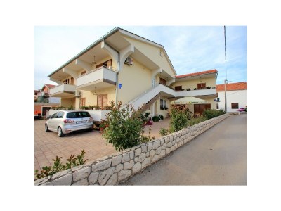 Apartment Three bedroom apartment with balcony Sukošan, Zadar A-16641-b - Outdoor photo 3