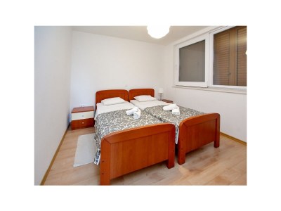 Apartment Three bedroom apartment with balcony Sukošan, Zadar A-16641-b - Outdoor photo 8
