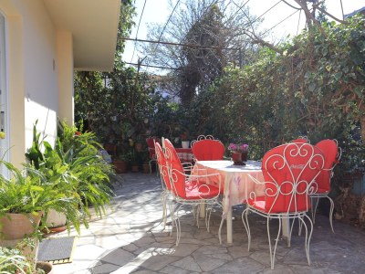 Apartment Two bedroom apartment with balcony and sea view Supetar, Brač A-16656-c - Outdoor photo 6