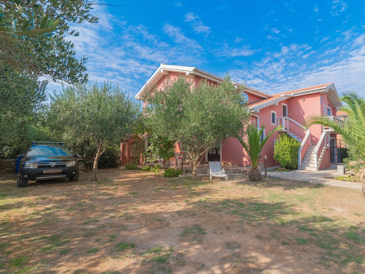 Apartment Two bedroom apartment with terrace Vir A-16768-b - Outdoor photo 2