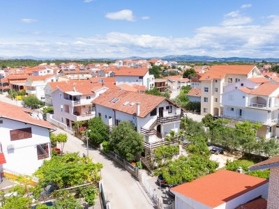 Apartment Two bedroom apartment with terrace Vodice A-15228-a - Outdoor photo 2