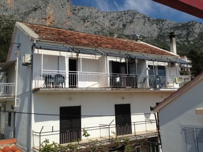 Apartment Two bedroom apartment with balcony and sea view Brist, Makarska A-15443-b - Outdoor photo 3