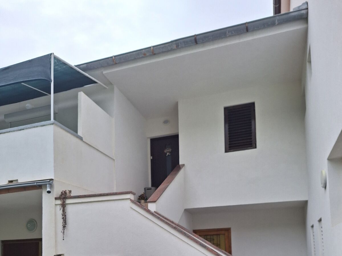 Apartment Two bedroom apartment with balcony and sea view Supetarska Draga - Donja, Rab A-15999-a - Outdoor photo 4