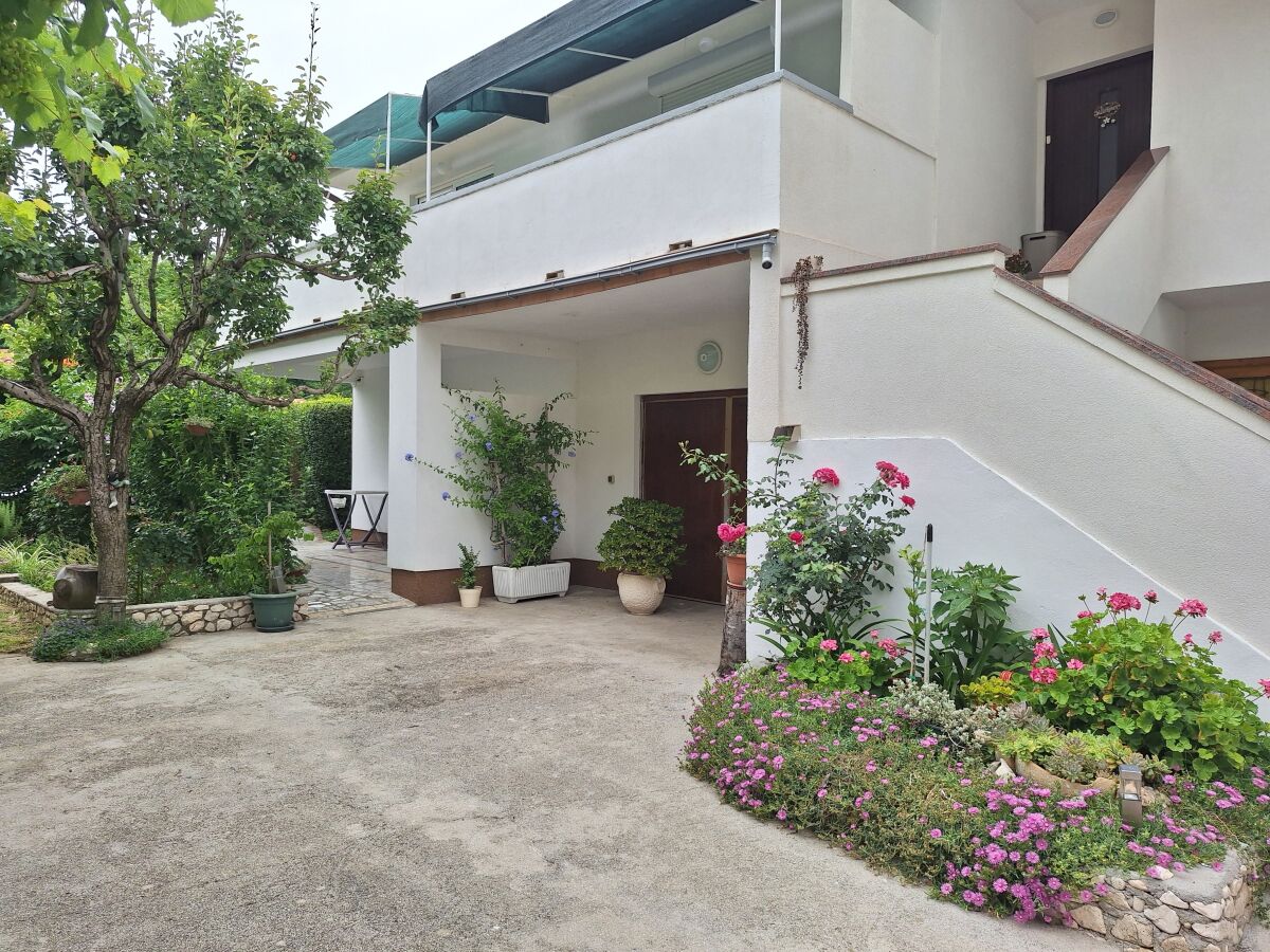 Apartment Three bedroom apartment with balcony Supetarska Draga - Donja, Rab A-15999-c - Outdoor photo 2