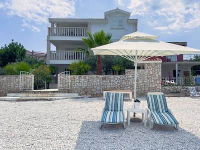 Apartment Two bedroom apartment near beach Arbanija, Čiovo A-14825-a - Outdoor photo 2