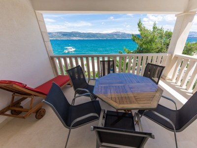 Apartment Two bedroom apartment near beach Arbanija, Čiovo A-14825-b in Slatine - Apartment