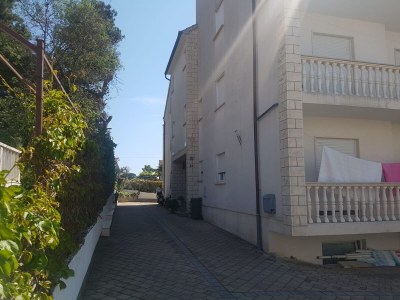 Apartment One bedroom apartment with terrace and sea view Okrug Gornji, Čiovo A-17032-a - Outdoor photo 5