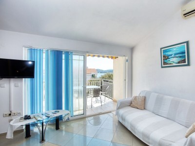 Apartment One bedroom apartment with terrace and sea view Rogoznica A-17129-c in Rogoznica - Apartment