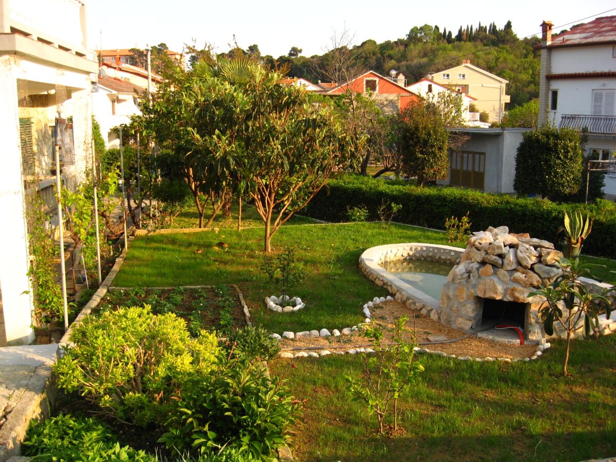 Apartment Two bedroom apartment with terrace Palit, Rab A-14996-b - Outdoor photo 4
